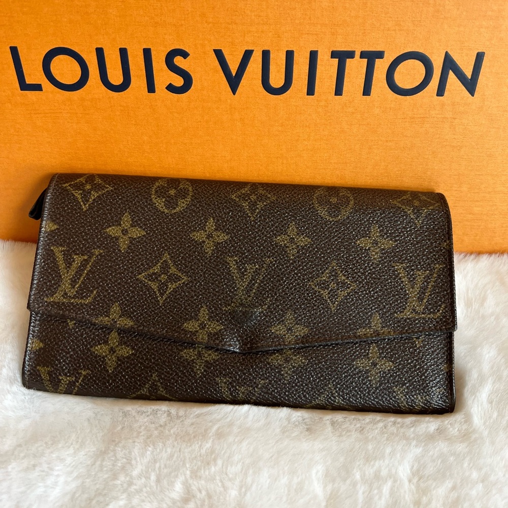 Authentic Vintage Louis Vuitton Monogram Long Wallet